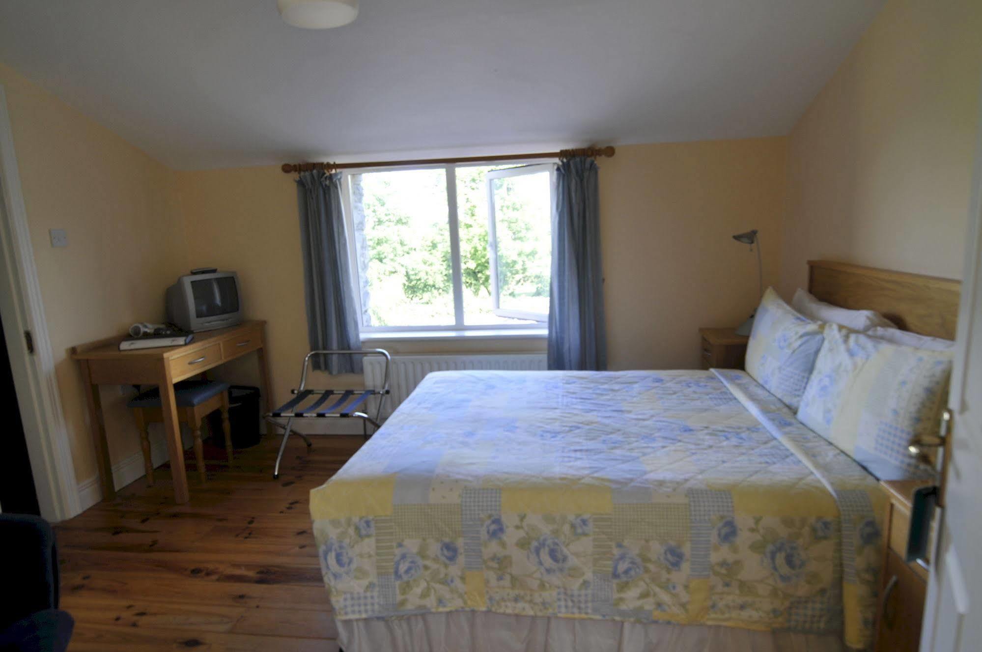 Carrowntober House B & B 乌克特拉德 外观 照片